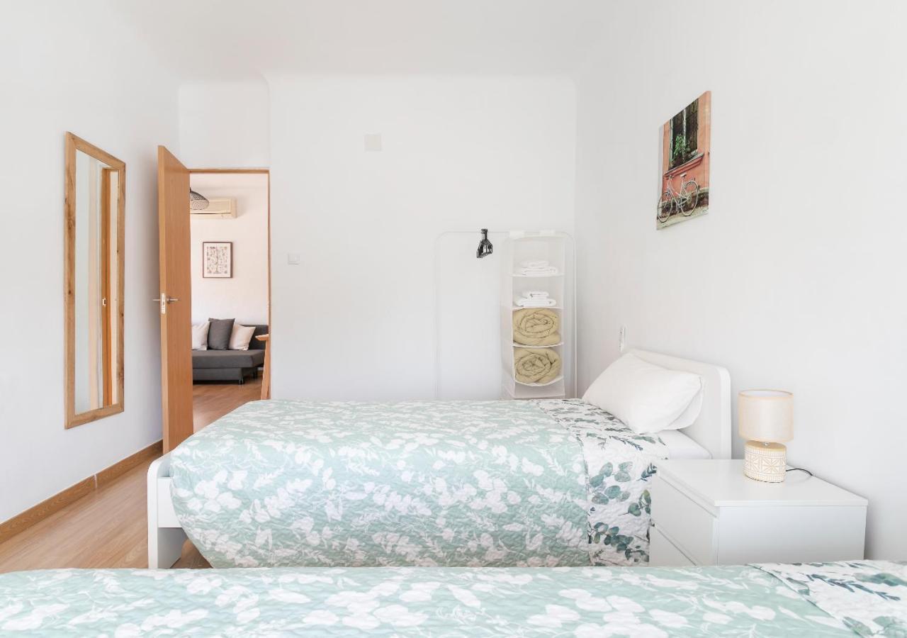 Encantador Apartamento De 3 Habitaciones Con Balcon アリカンテ エクステリア 写真